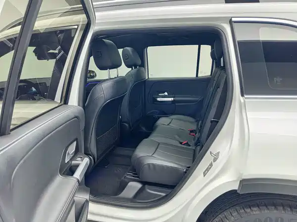 Mercedes-Benz GLB 2022, фото 15