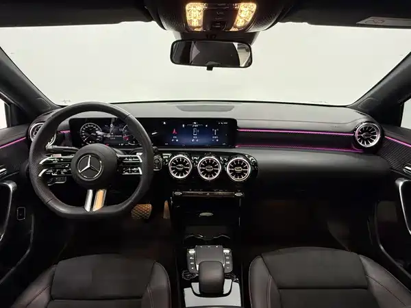 Mercedes-Benz A-Class 2024, фото 7