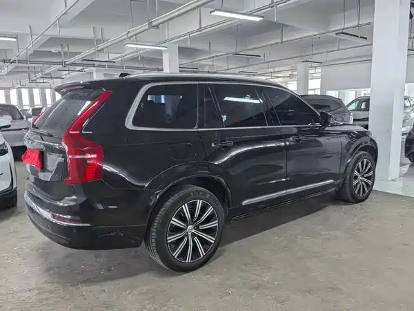 Volvo XC90 2022, фото 4