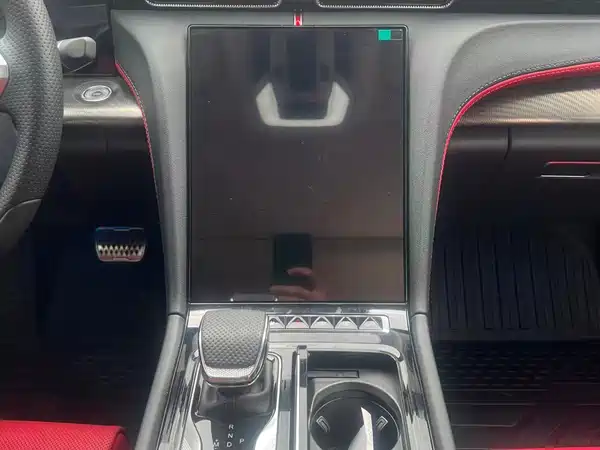 Hongqi H6 2025, фото 9
