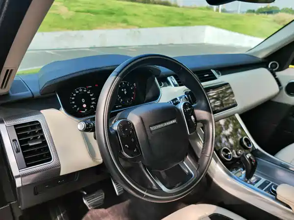 Land Rover Range Rover Sport 2022, фото 5