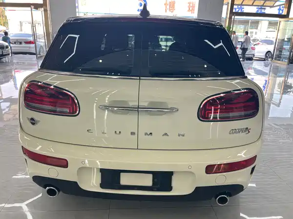 MINI CLUBMAN 2022, фото 5