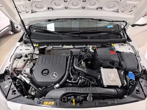 Mercedes-Benz A-Class 2022, фото 7