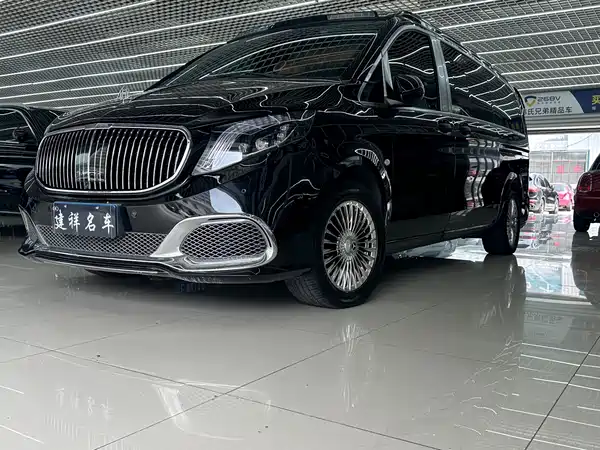 Mercedes-Benz Vito 2023