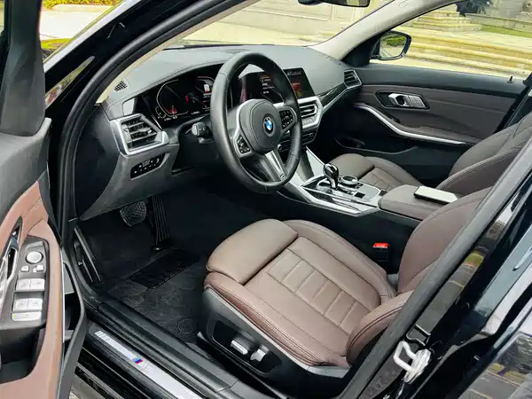BMW 3 Series 2022, фото 3