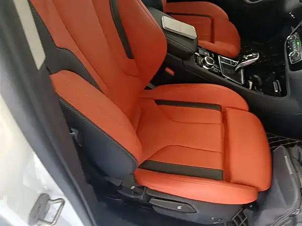 BMW 1 Series 2022, фото 24