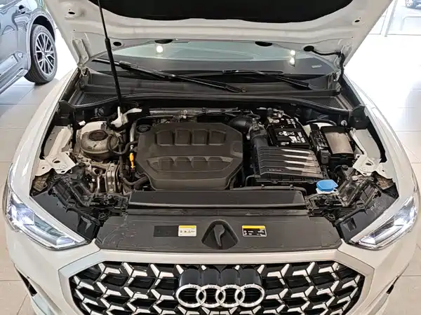 Audi Q3 2024, фото 19