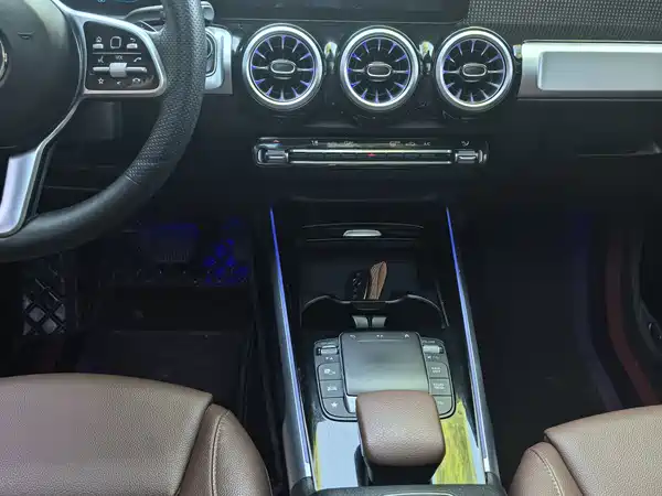 Mercedes-Benz GLB 2021, фото 14