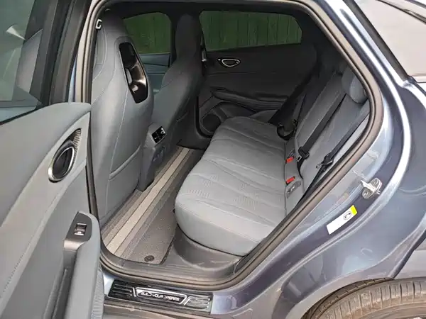 BYD Seal 06GT 2025, фото 17