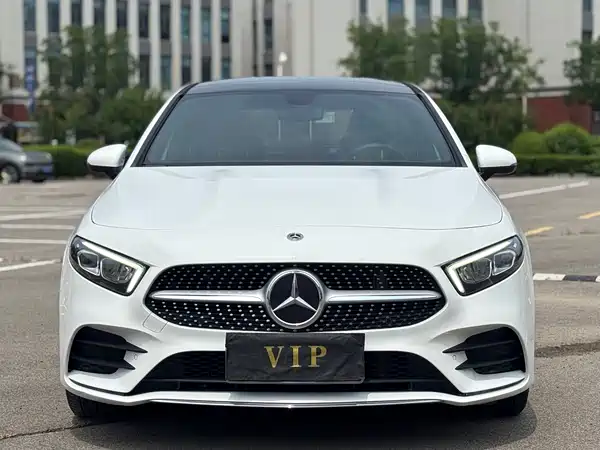 Mercedes-Benz A-Class 2022, фото 2