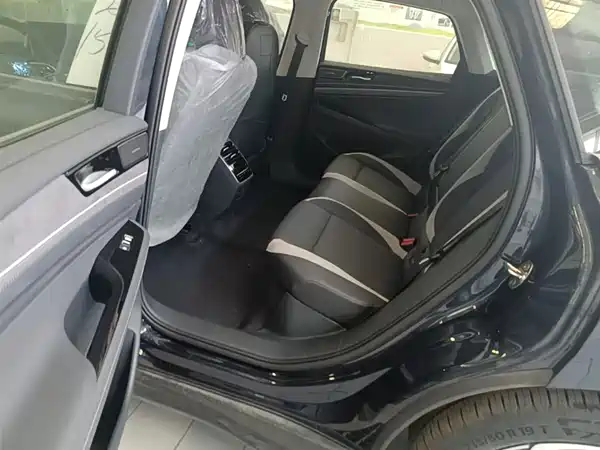 Volkswagen ID.7 2024, фото 17