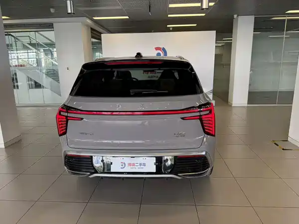 Hongqi HS3 2023, фото 5
