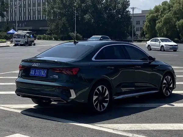 Audi A3 2022, фото 6