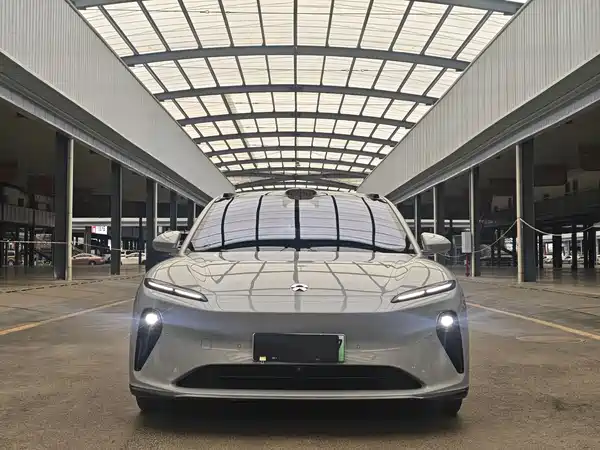 NIO ET5T 2023, фото 2