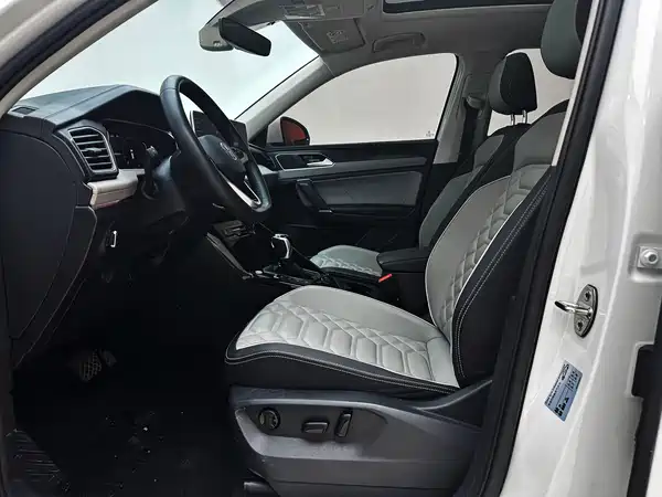Volkswagen Tayron 2023, фото 12