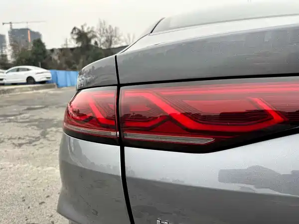 BYD Qin L 2024, фото 16