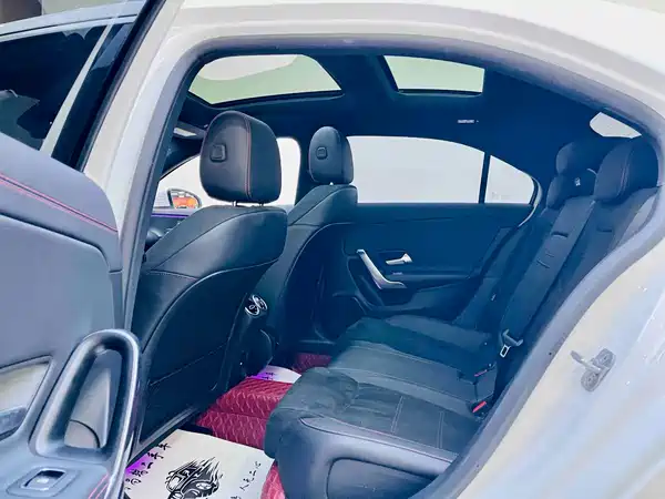 Mercedes-Benz A-Class 2024, фото 7