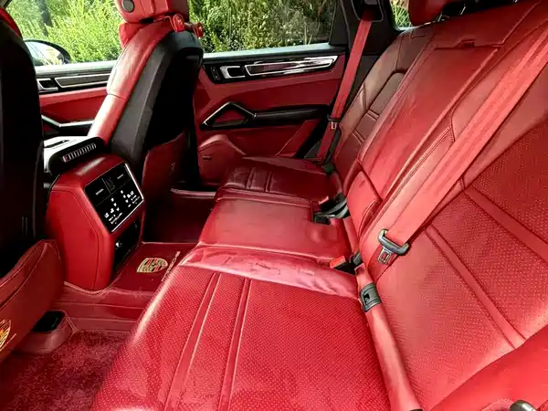 Porsche Cayenne 2023, фото 12