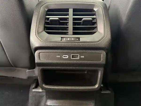 Volkswagen Tharu 2022, фото 20