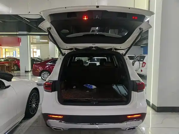 Mercedes-Benz GLB 2022, фото 18