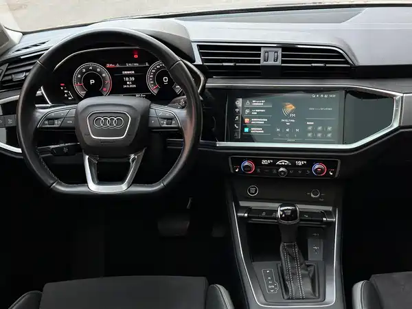 Audi Q3 2022, фото 15