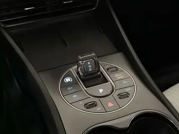 BYD Seal 05 DM-i 2025, фото 13