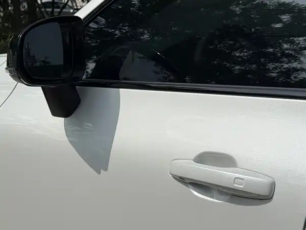 Volvo XC60 2023, фото 6