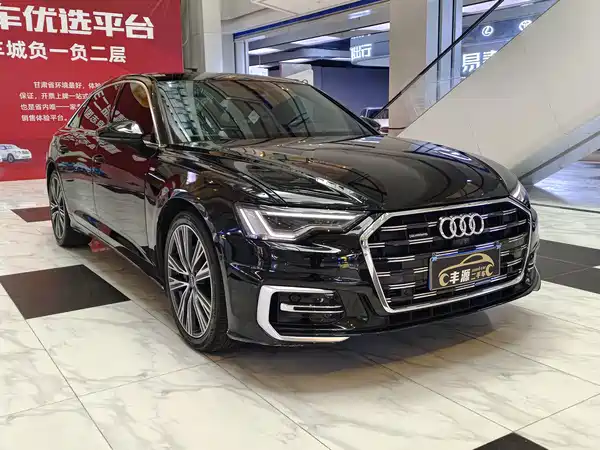 Audi A6L 2024, фото 3