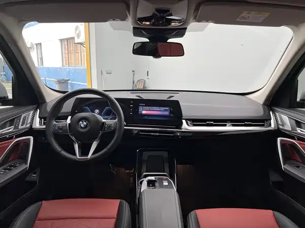 BMW X1 2023, фото 6