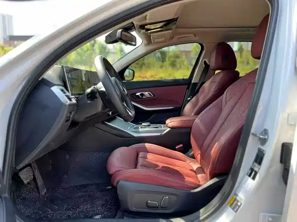 BMW i3 2025, фото 5
