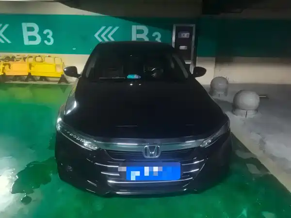 Honda Accord 2022, фото 2