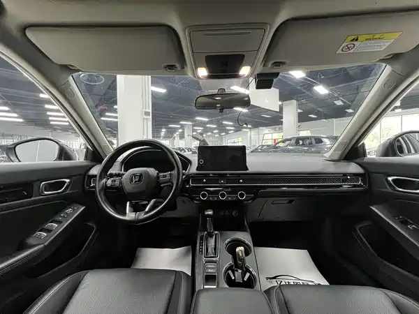 Honda Civic 2022, фото 21