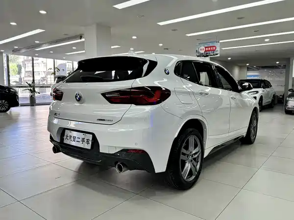 BMW X2 2022, фото 4
