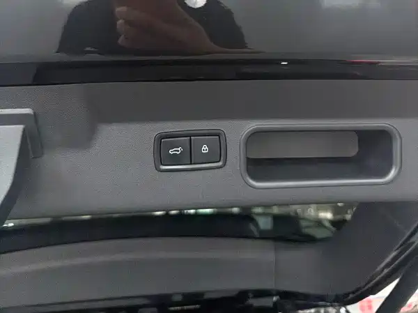 Li Auto ONE 2021, фото 13