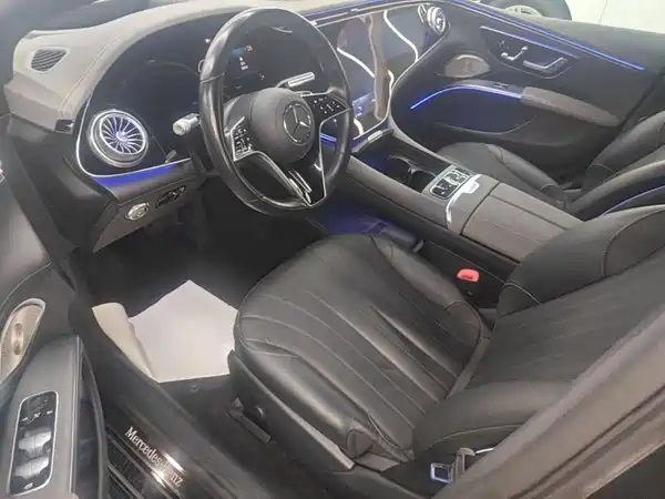 Mercedes-Benz EQS 2023, фото 15