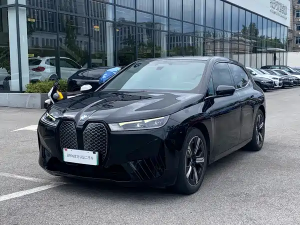 BMW iX 2022