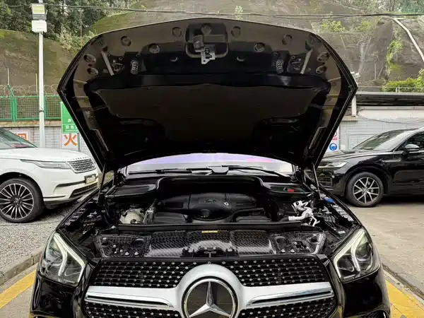 Mercedes-Benz GLE 2023, фото 17