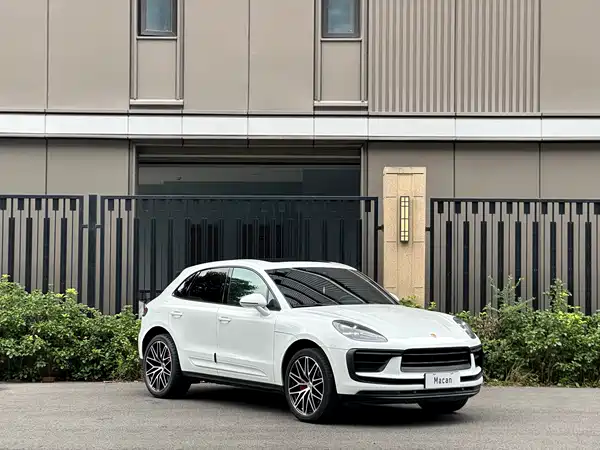 Porsche Macan 2022, фото 3
