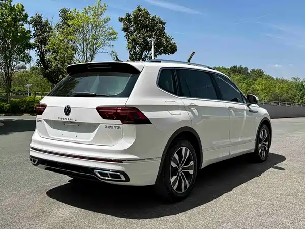 Volkswagen Tiguan L 2022, фото 12