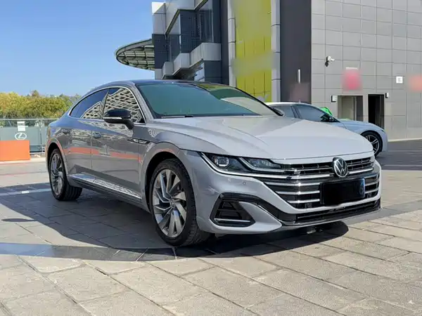 Volkswagen Passat CC 2024, фото 10