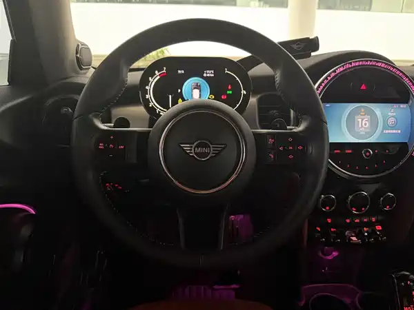 MINI 2022, фото 8