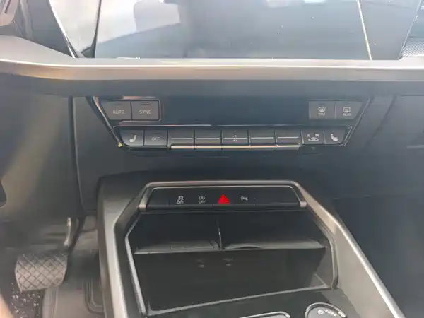 Audi A3 2023, фото 15