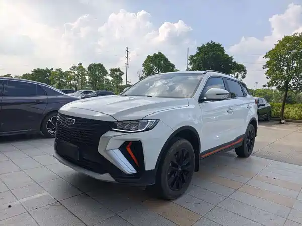 Geely Boyue 2022