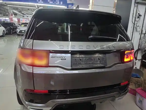 Land Rover Discovery Sport 2022, фото 5
