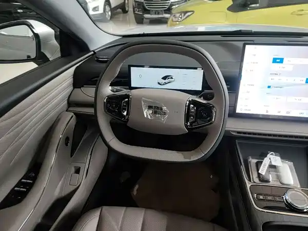 Geely Galaxy Starshine 8 2025, фото 11