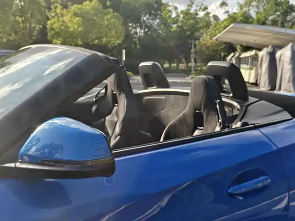 BMW Z4 2022, фото 6