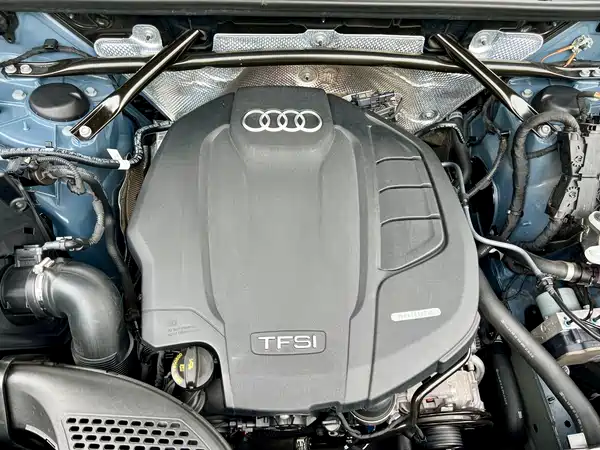 Audi Q5L 2022, фото 33