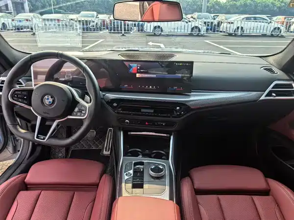 BMW 4 Series 2024, фото 5