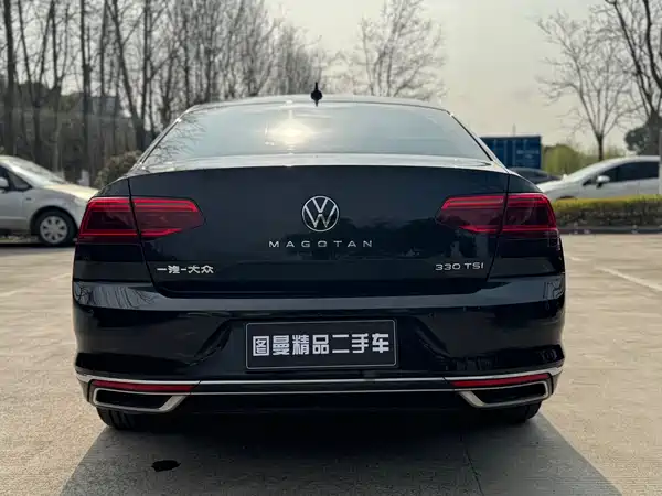 Volkswagen Magotan 2023, фото 5