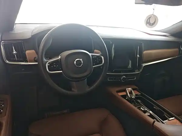 Volvo S90 2025, фото 9